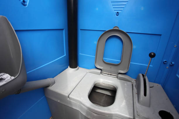 Portable Toilet Options We Offer in Oakley, KS